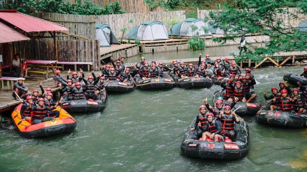 Jam operasional rafting Pangalengan di Sungai Palayangan
